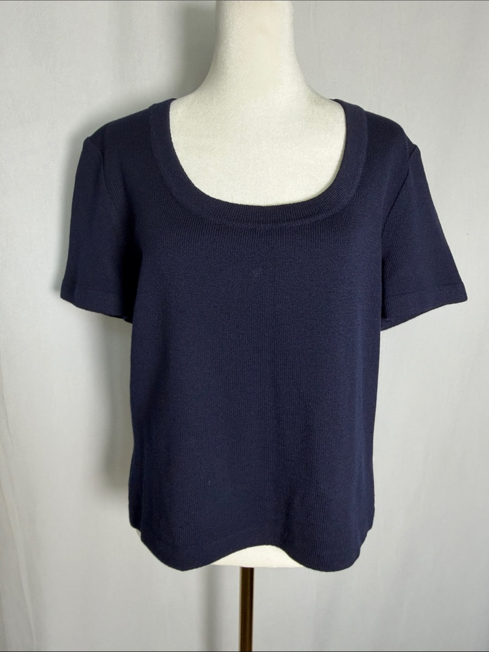 Vintage St John Sport Scoop Neck Navy Santana Knit Sweater Size M Short Sleeve